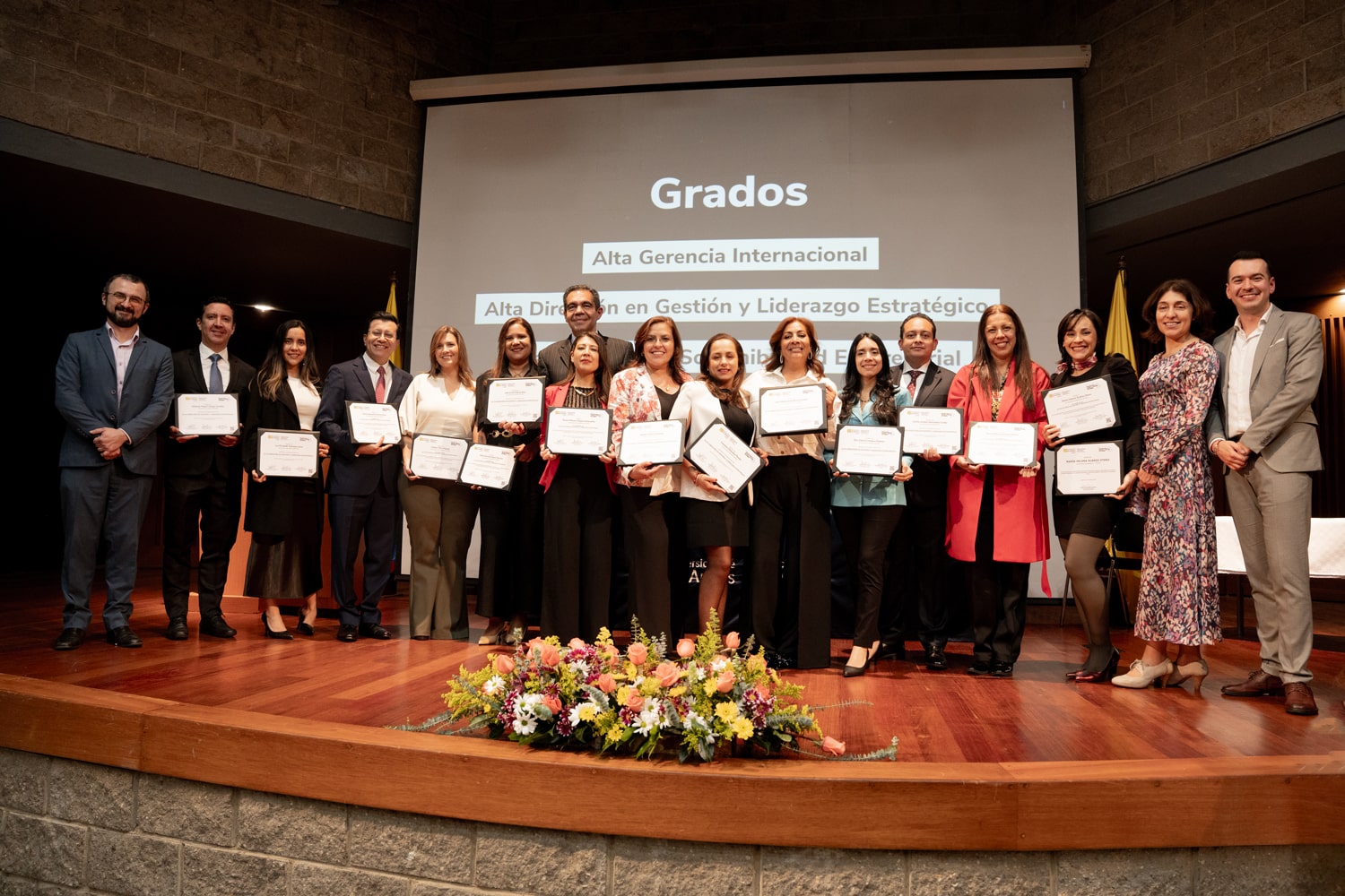 Grados programas para altos directivos (AGI, ADLE y ADSEM) en Uniandes